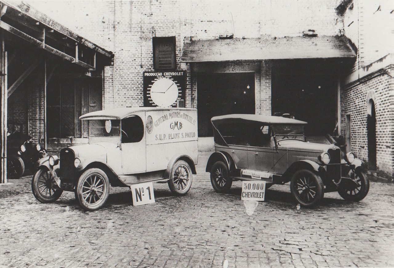 100 carros que marcam o centenário da Chevrolet no Brasil